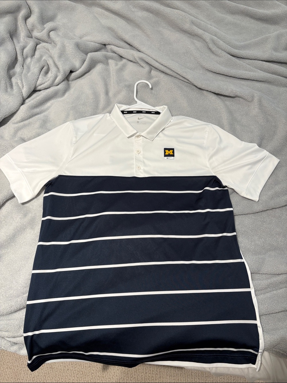 Nike Men’s Michigan Wolverines Golf Polo Shirt